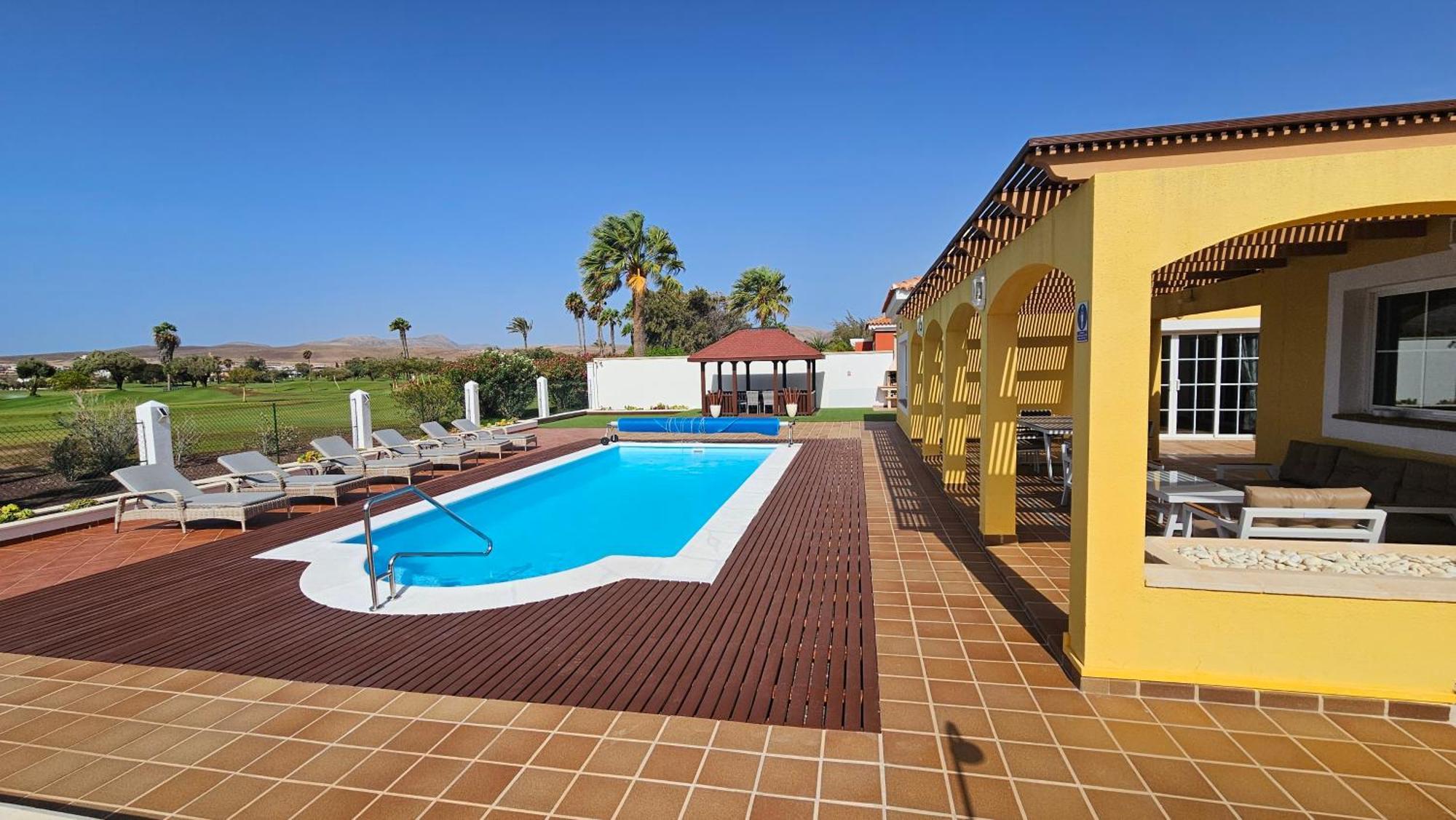 Villa Bonita On Golf In El Descanso ,Caleta Fuste-Fuerteventura Caleta De Fuste Exterior photo